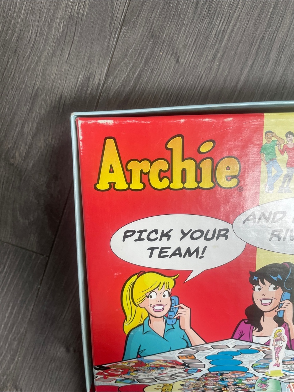 Archie Running 'Round Riverdale Board Game - Multi-Color - Picture 10 of 11